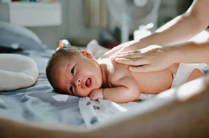 Massage bébé